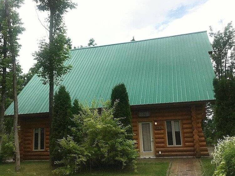 هتل Chalets & Spa Lac Saint Jean