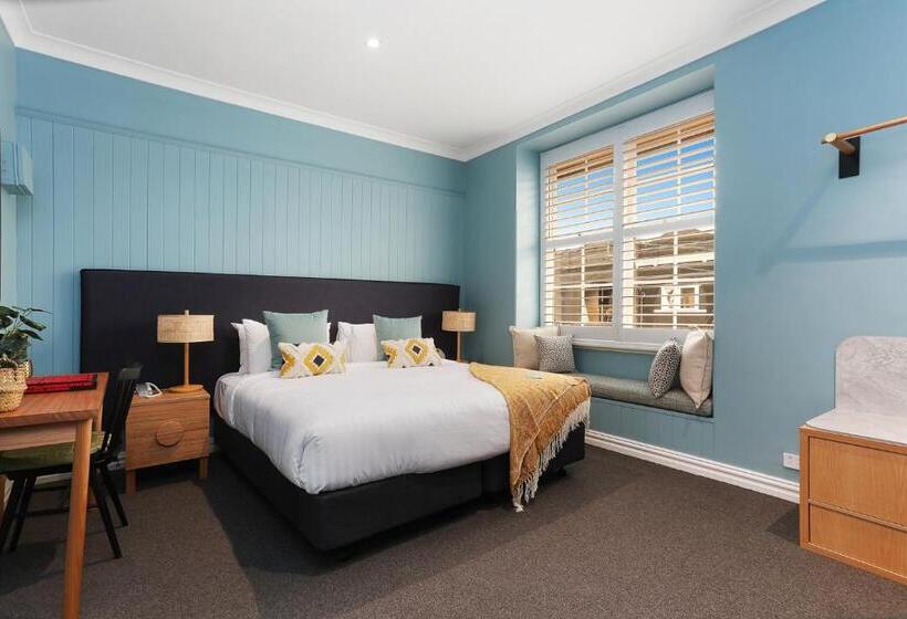 هتل Coogee Bay