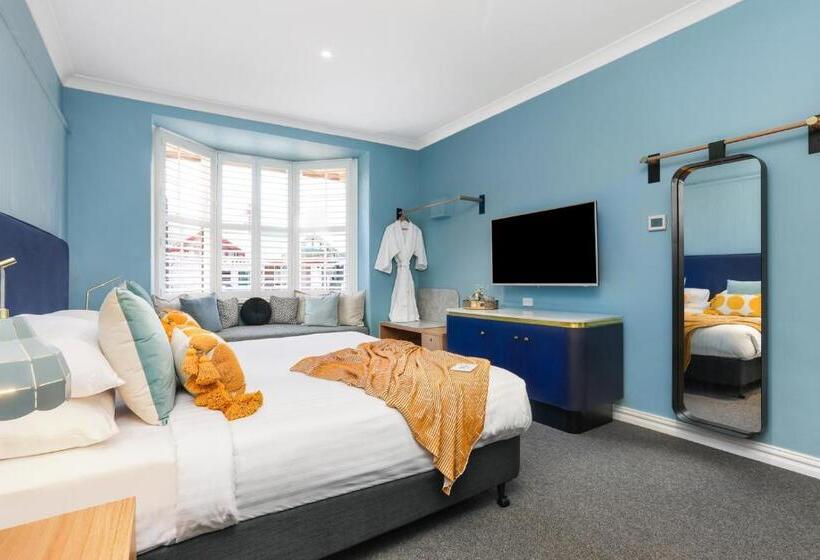 هتل Coogee Bay