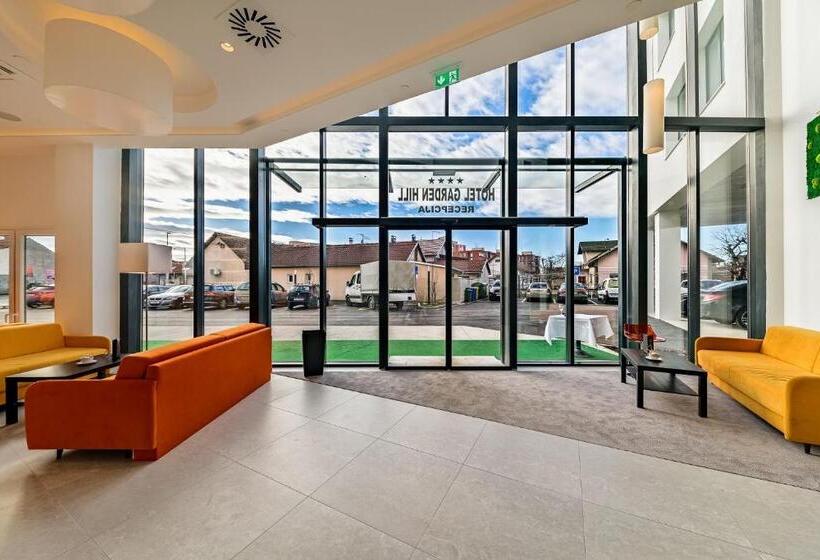 בית מלון כפרי Garden Hill