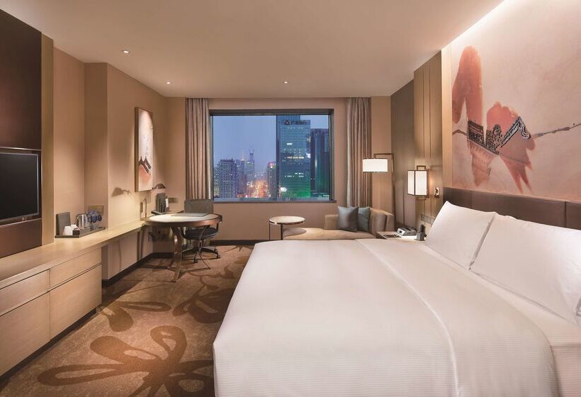 هتل Hilton Shenyang