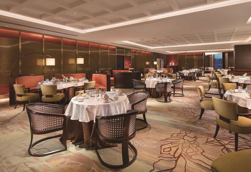 هتل Hilton Shenyang