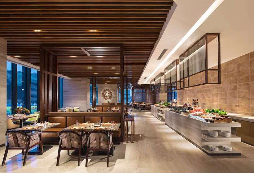 هتل Hilton Shenyang