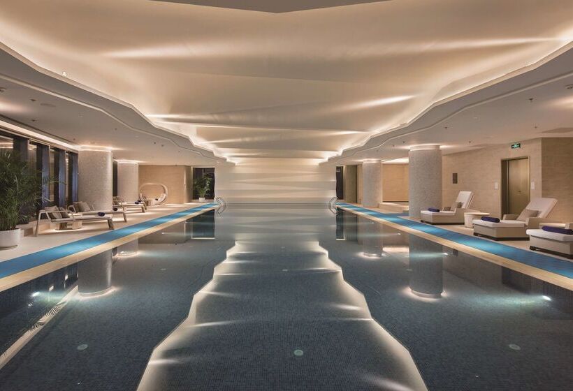 هتل Hilton Shenyang