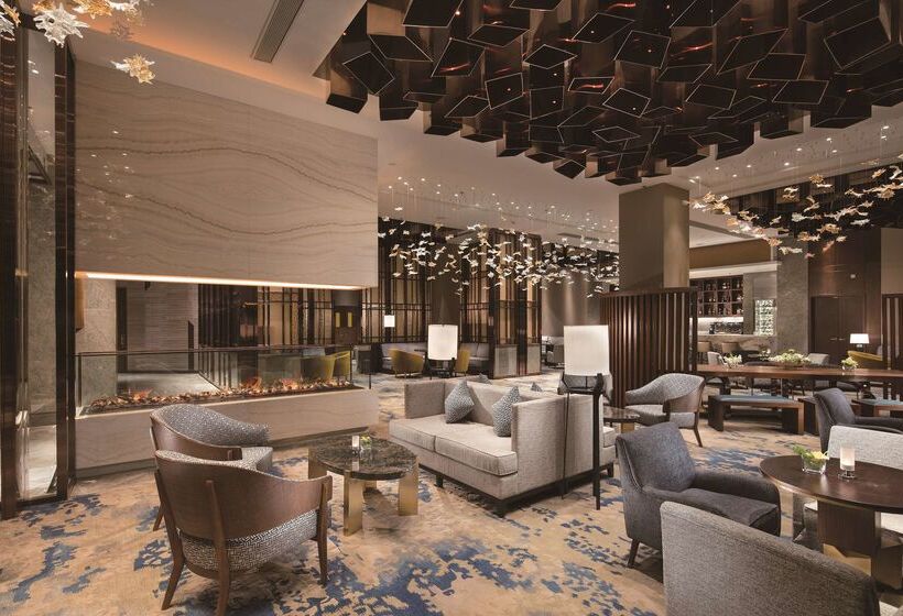هتل Hilton Shenyang