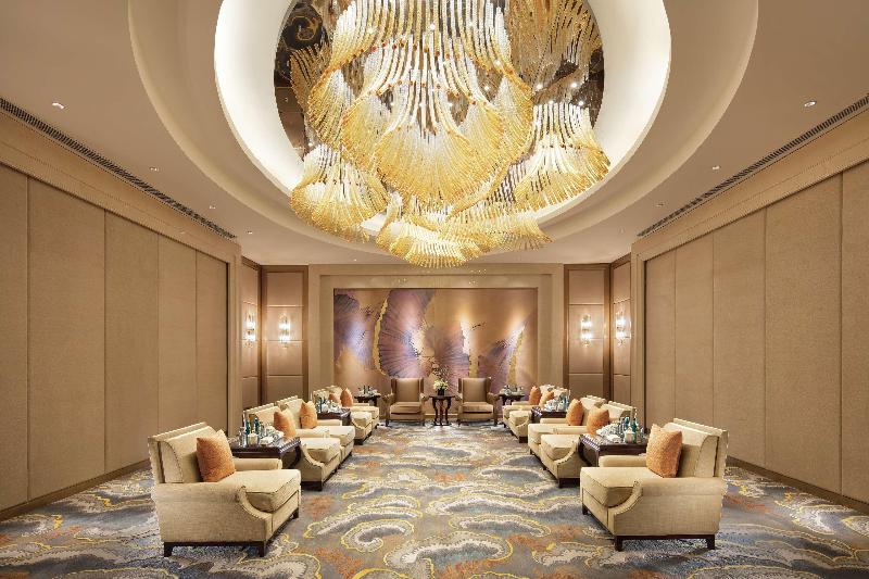 هتل Hilton Shenyang