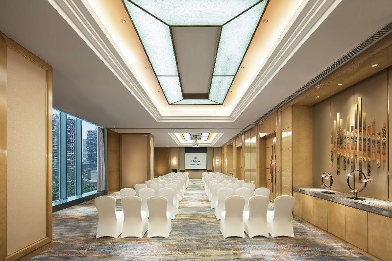 هتل Hilton Shenyang