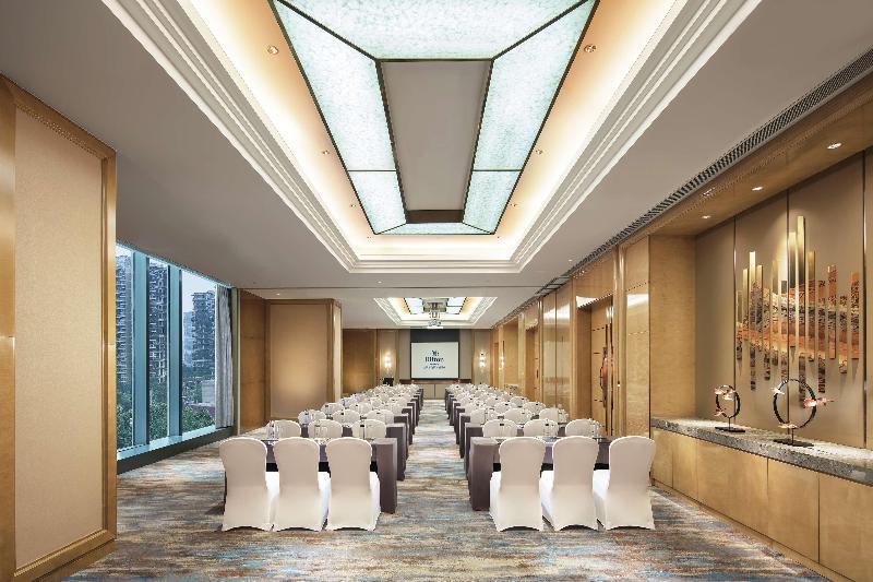 هتل Hilton Shenyang