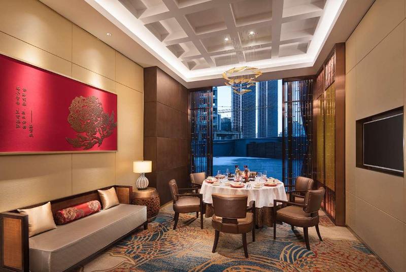 هتل Hilton Shenyang