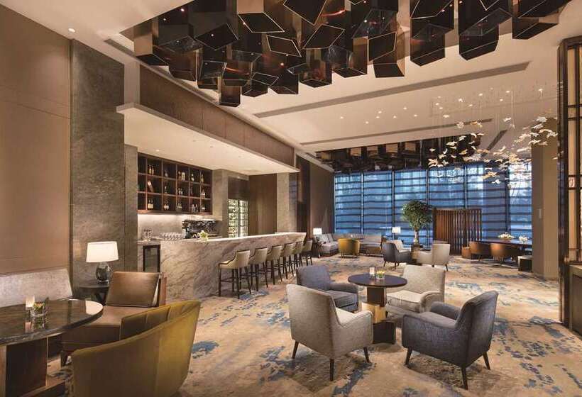هتل Hilton Shenyang