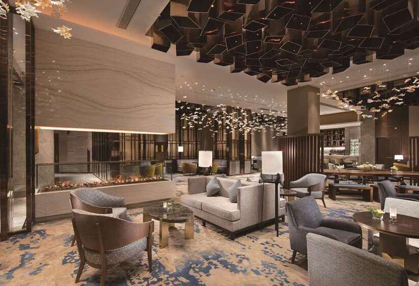هتل Hilton Shenyang