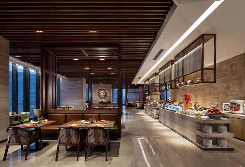 هتل Hilton Shenyang