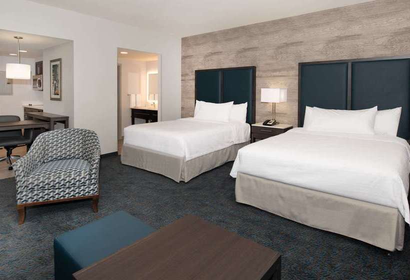 هتل Homewood Suites By Hilton North Charleston