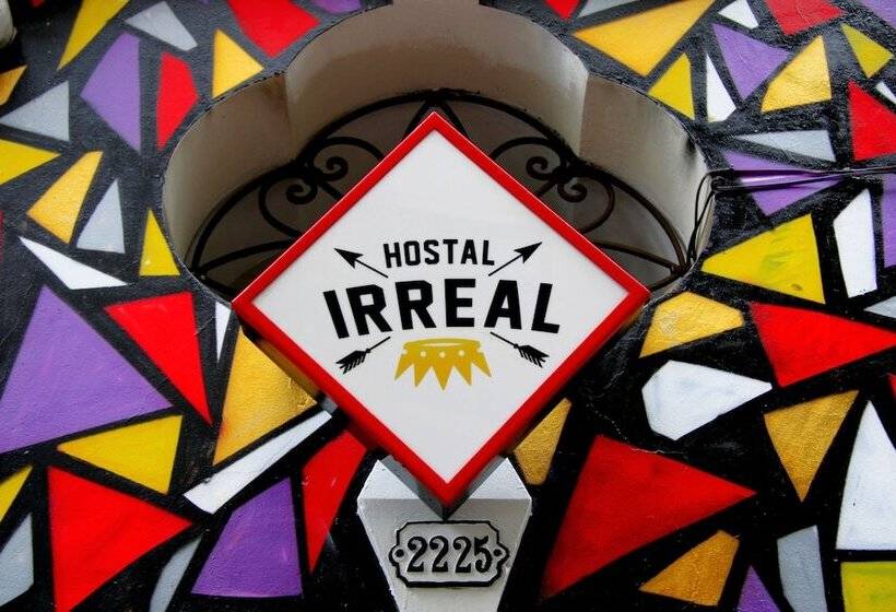 Hotel Hostal Irreal