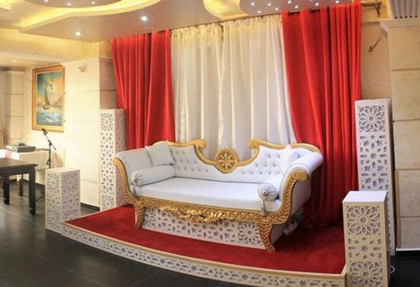 هتل Ikram El Dhayf