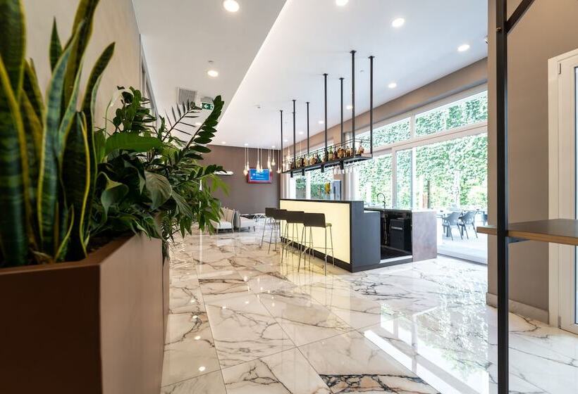 Fotos del hotel Milano Castello:  71