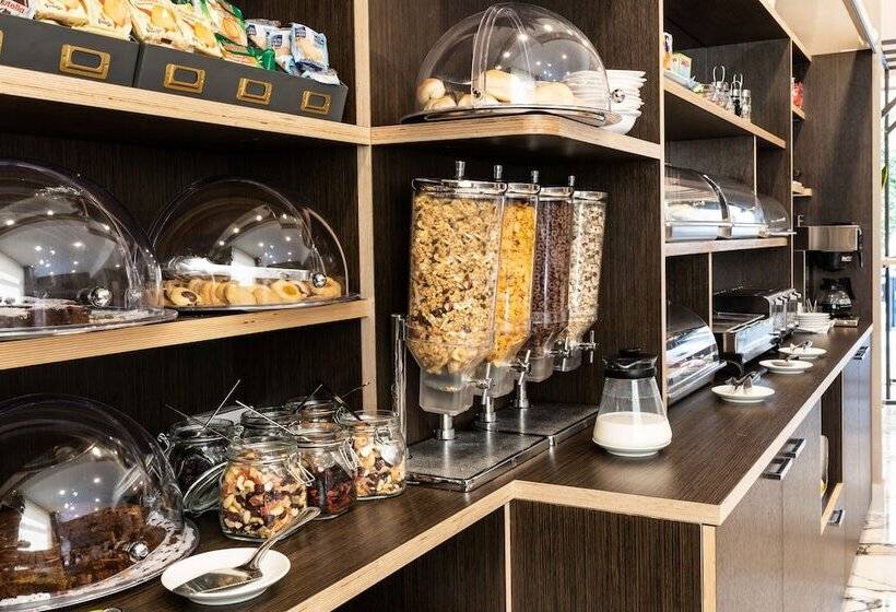 Fotos del hotel Milano Castello:  35