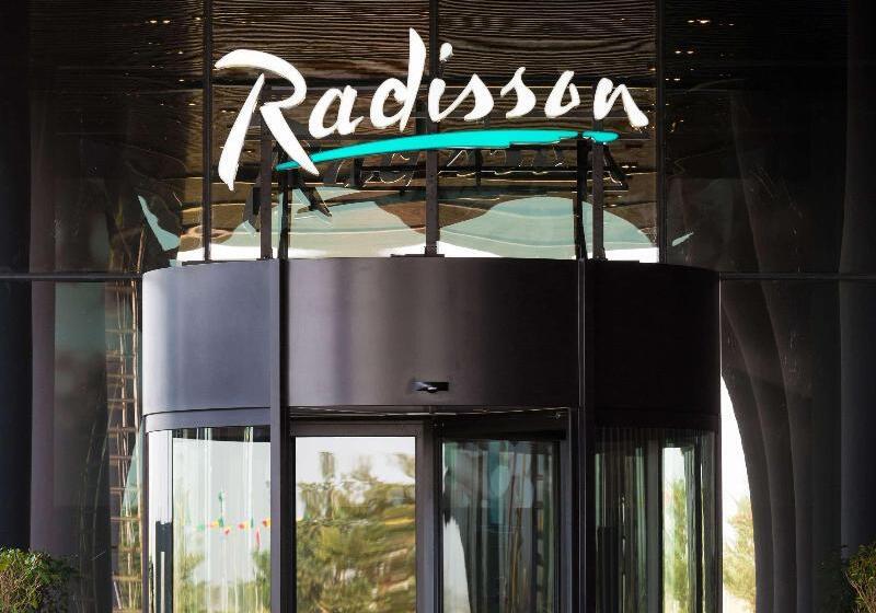 هتل Radisson  Dakar Diamniadio