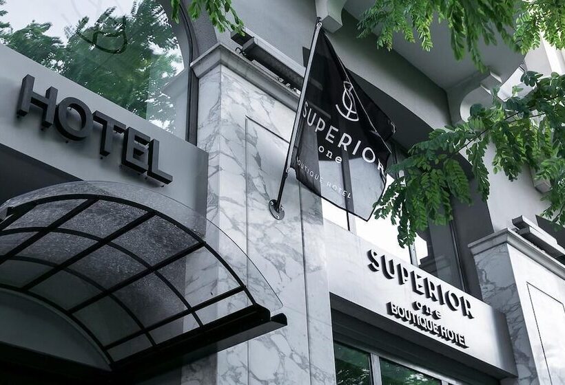 هتل Superior One Boutique