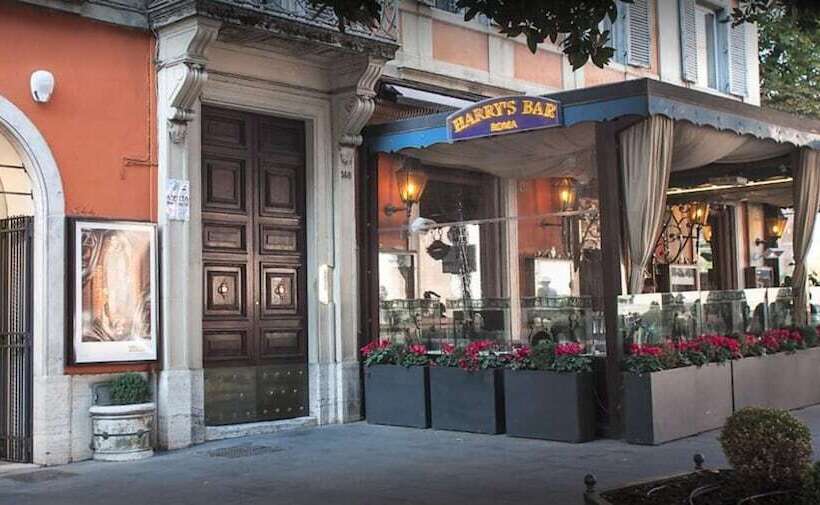 Fotos del hotel The Shire Hotel:  2