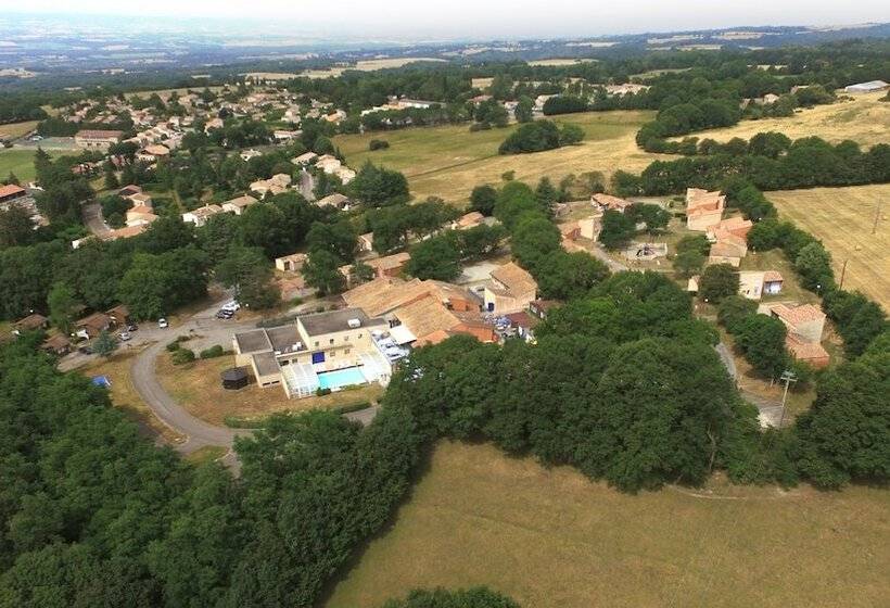 ホテル Vvf Le Pays Cathare Carcassonne, Saissac