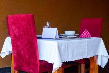 Nv Fort Lugard Hotel Iganga
