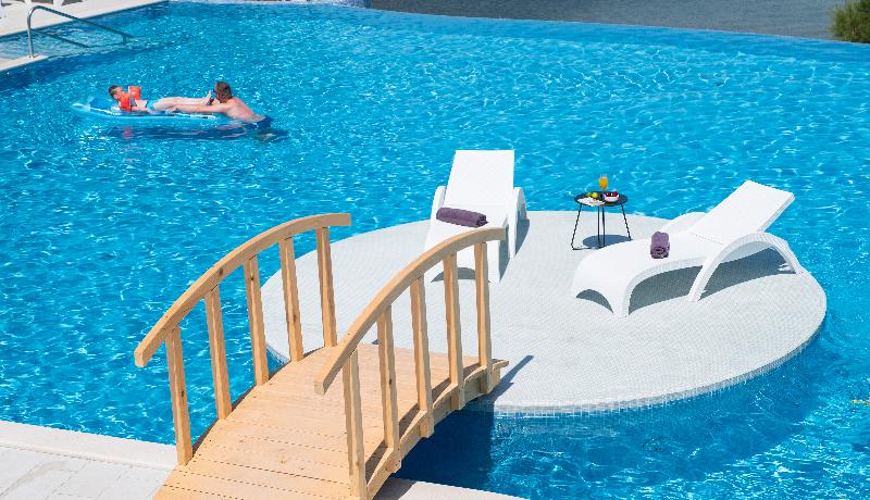 استراحتگاه Aminess Port 9 Hotel & Residence