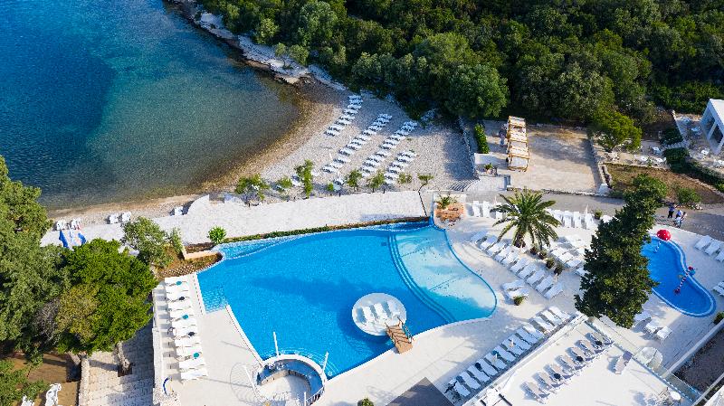 استراحتگاه Aminess Port 9 Hotel & Residence