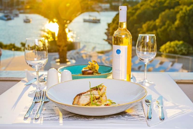 استراحتگاه Aminess Port 9 Hotel & Residence