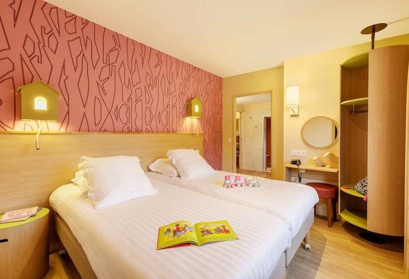 هتل Center Parcs Le Bois Aux Daims