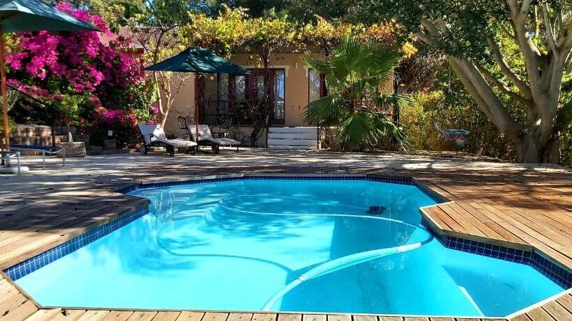 Fotos del hotel Darling Lodge Guest House:  2