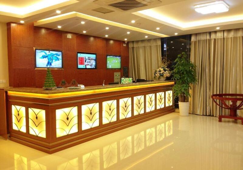 Отель Greentree Inn Shenzhen Huanggang Port South Futian Road Express