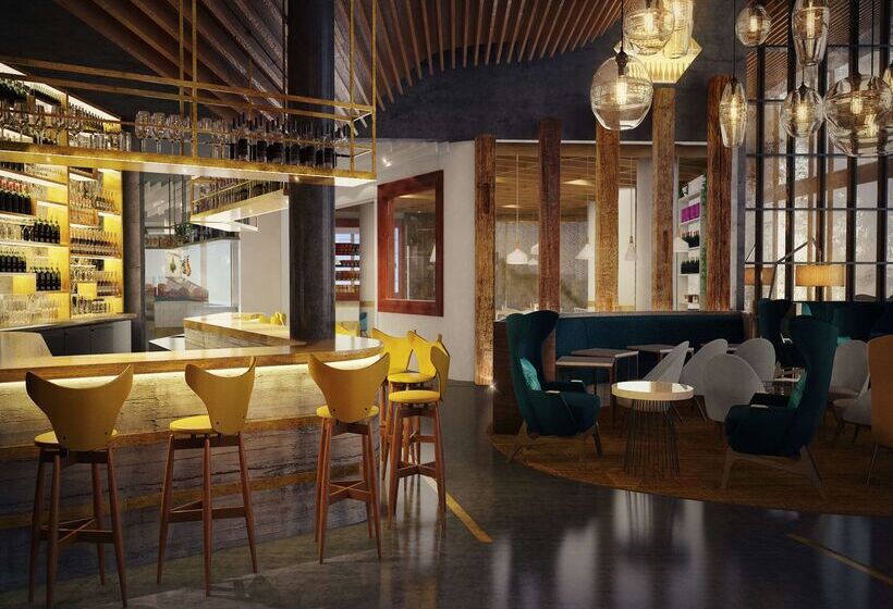 Fotos del hotel Lincoln Plaza London, Curio Collection By Hilton:  85