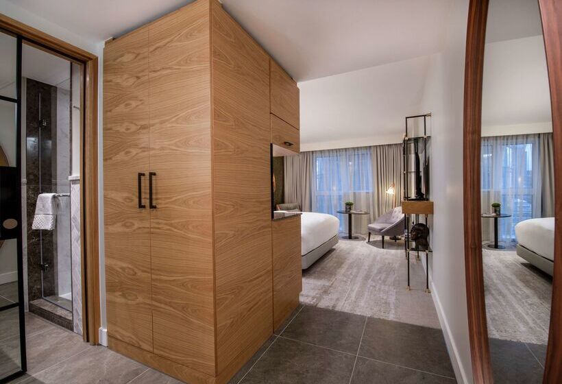 Fotos del hotel Lincoln Plaza London, Curio Collection By Hilton:  37
