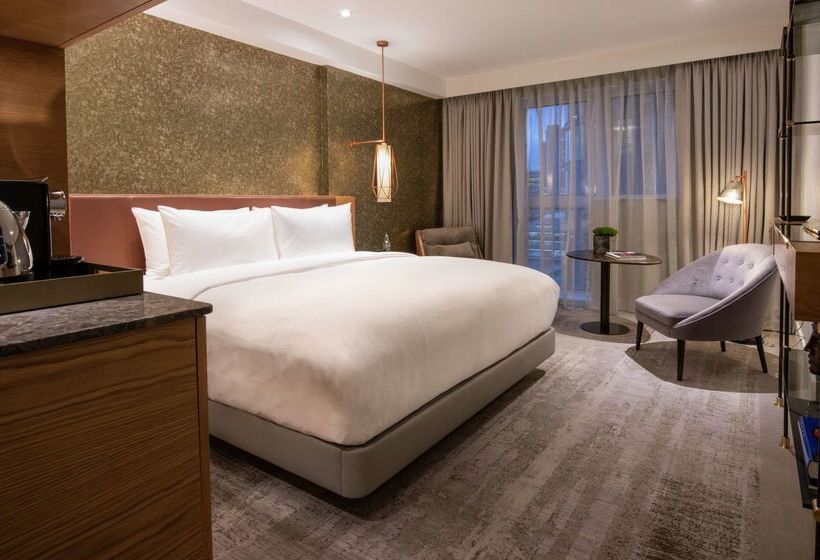 Fotos del hotel Lincoln Plaza London, Curio Collection By Hilton:  33