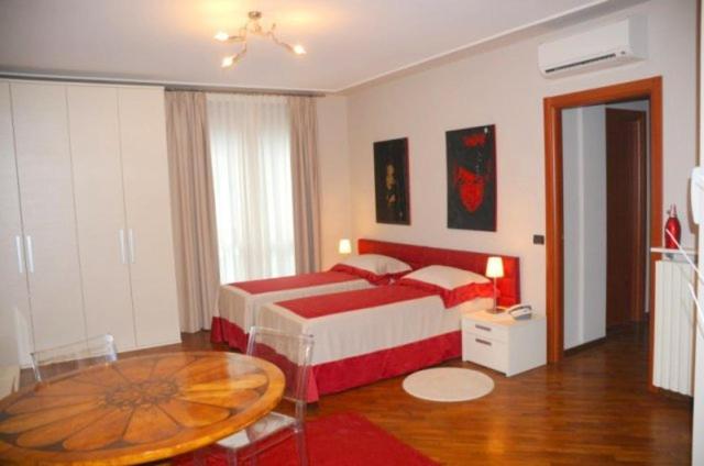 هتل Residenza Segrate Centro Segrate
