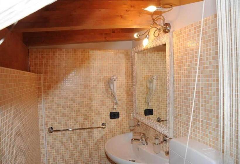 هتل Residenza Segrate Centro Segrate