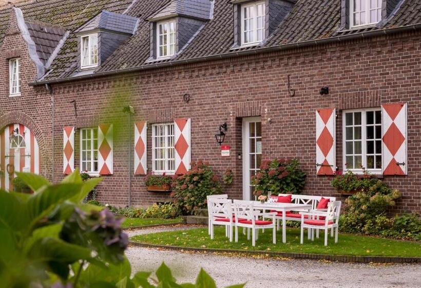 هتل Schloss Hertefeld & Hertefeldhof