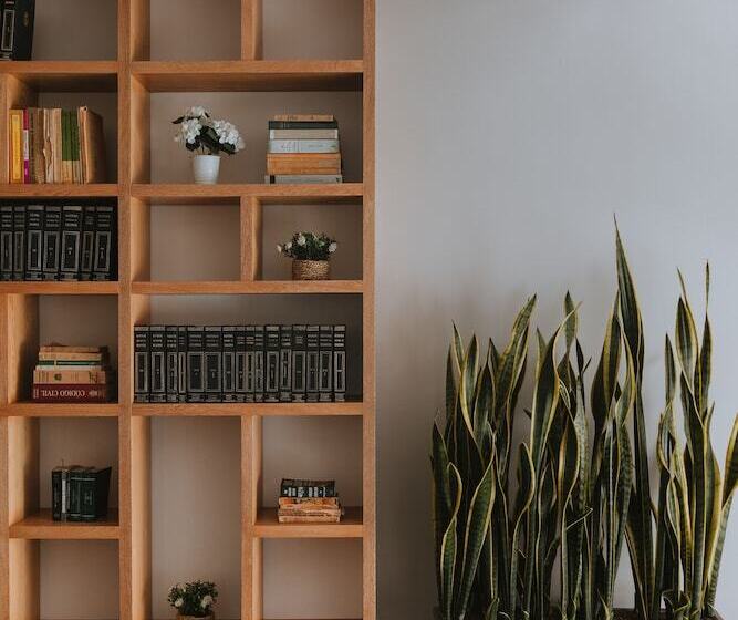 هتل Travelers Orange Suites