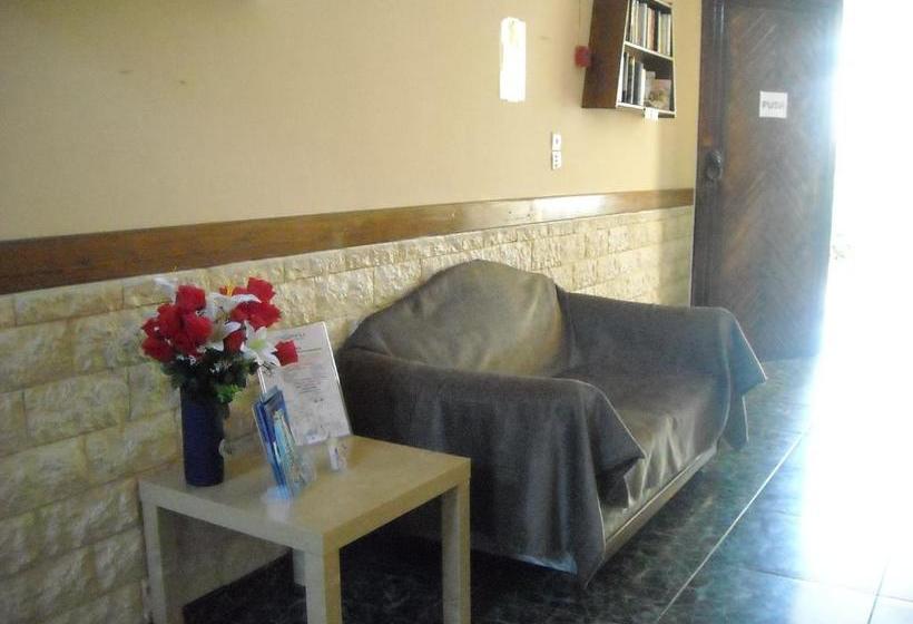 Maritsas Apartments
