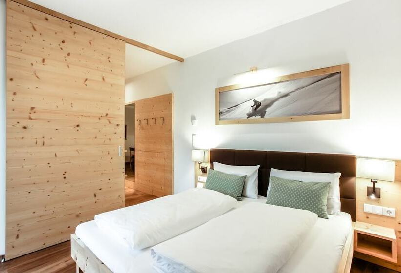 هتل Appartement Suites Berna