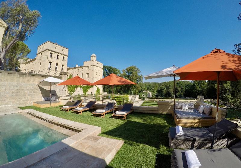 هتل Chateau De Pondres