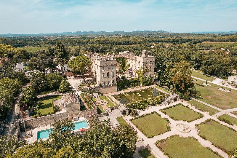 هتل Chateau De Pondres