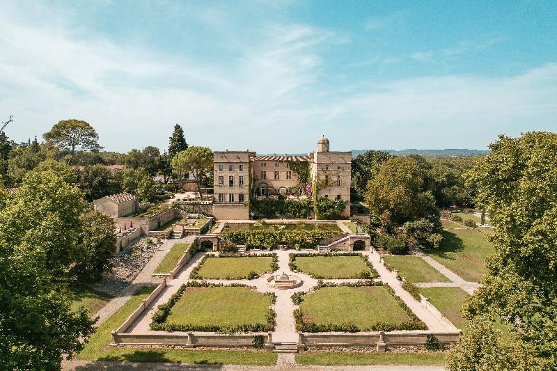 هتل Chateau De Pondres