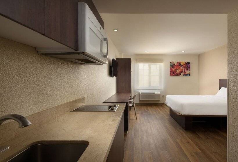 هتل Extended Suites Ciudad Juarez Consulado