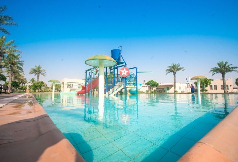 هتل La Fontaine Le Lac Resort