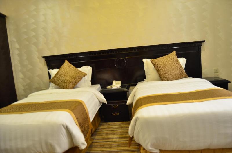 호텔 La Fontaine Sarat Ronas Suites