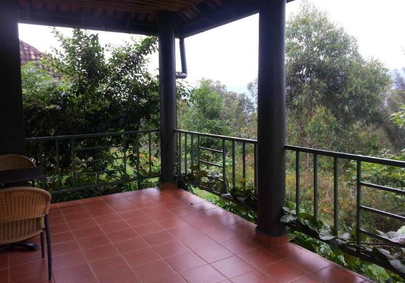 هتل Nyungwe Top View