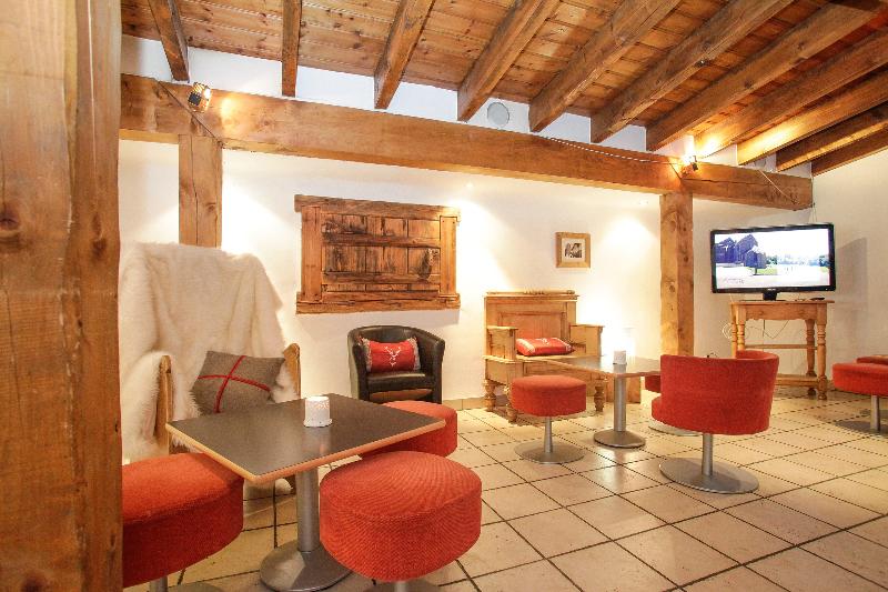 Отель Odalys Chalet Alpina Aux Deux Alpes