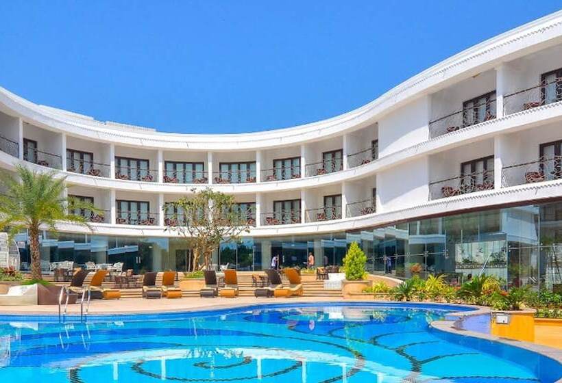 هتل Park Regis Goa